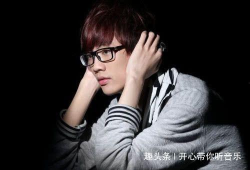 爆料许嵩近况最新消息,新作品筹备中，生活低调却充满期待