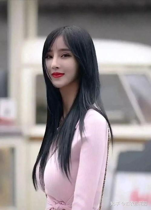 直播吃瓜网红是谁呀视频,是谁在瓜田里掀起热议风暴？