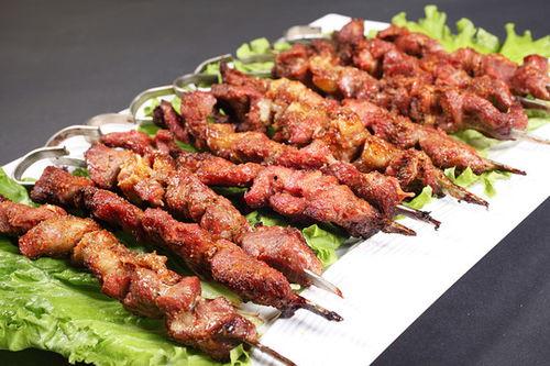 新疆羊肉串爆料视频,揭秘街头美食背后的传奇故事
