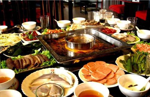 火锅女孩大爆料是谁啊视频,揭秘视频背后的惊人真相