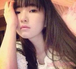 网红吃瓜爆料14岁少女,网红吃瓜爆料引发热议