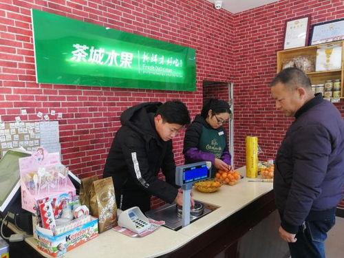 农村黑心超市最新爆料,劣质商品横行，消费者权益受损